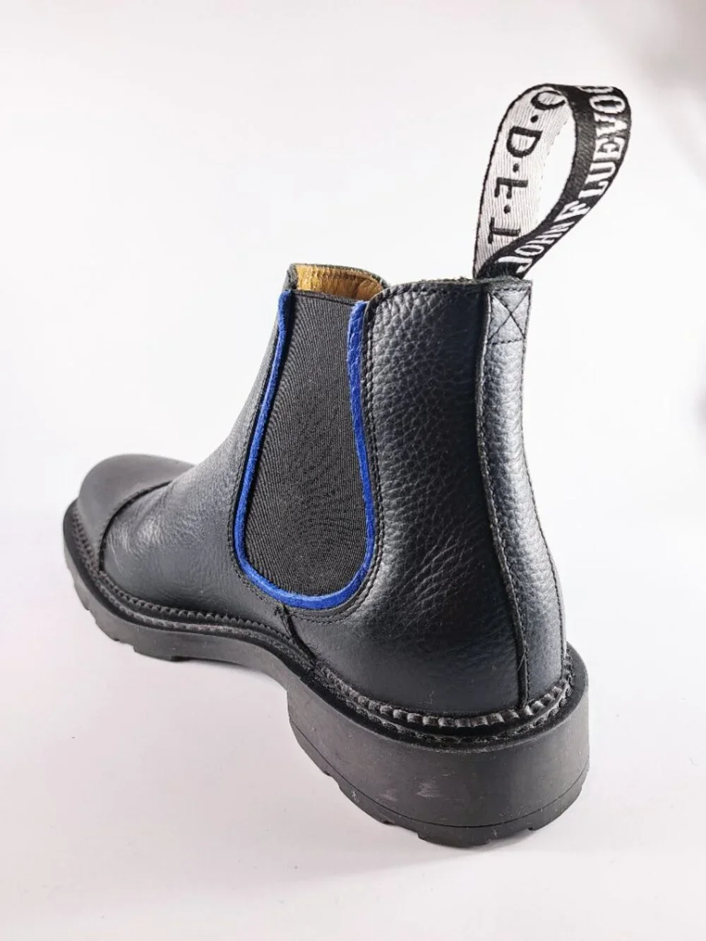 John Fluevog Guardian Angel Archie Black Chelsea Boots Unisex Size 6M